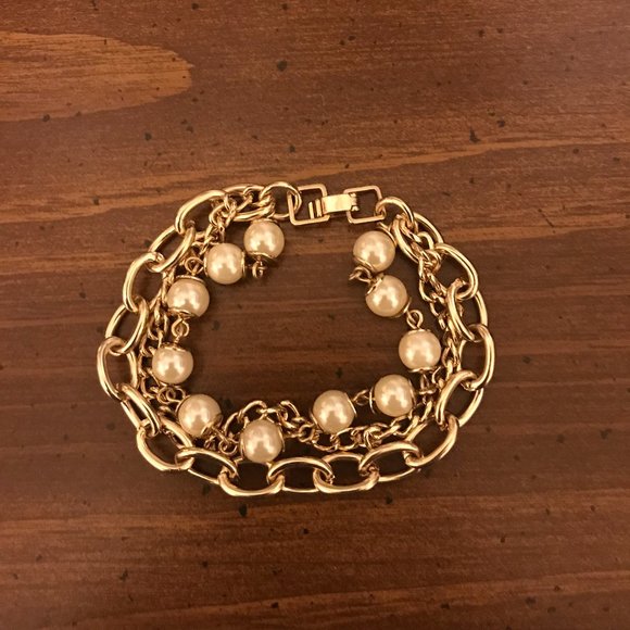 Gold and pearl three chain bracelet - Picture 1 of 5